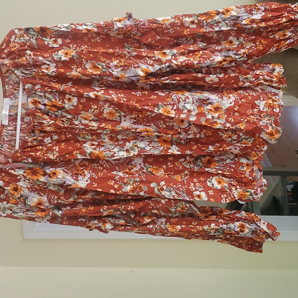 Floral Ruffle Blouse